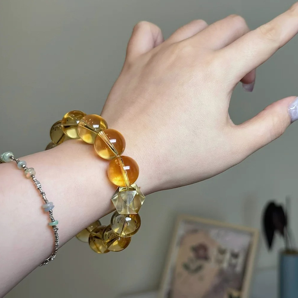 Eternal Light, Attracting Wealth and Prosperity