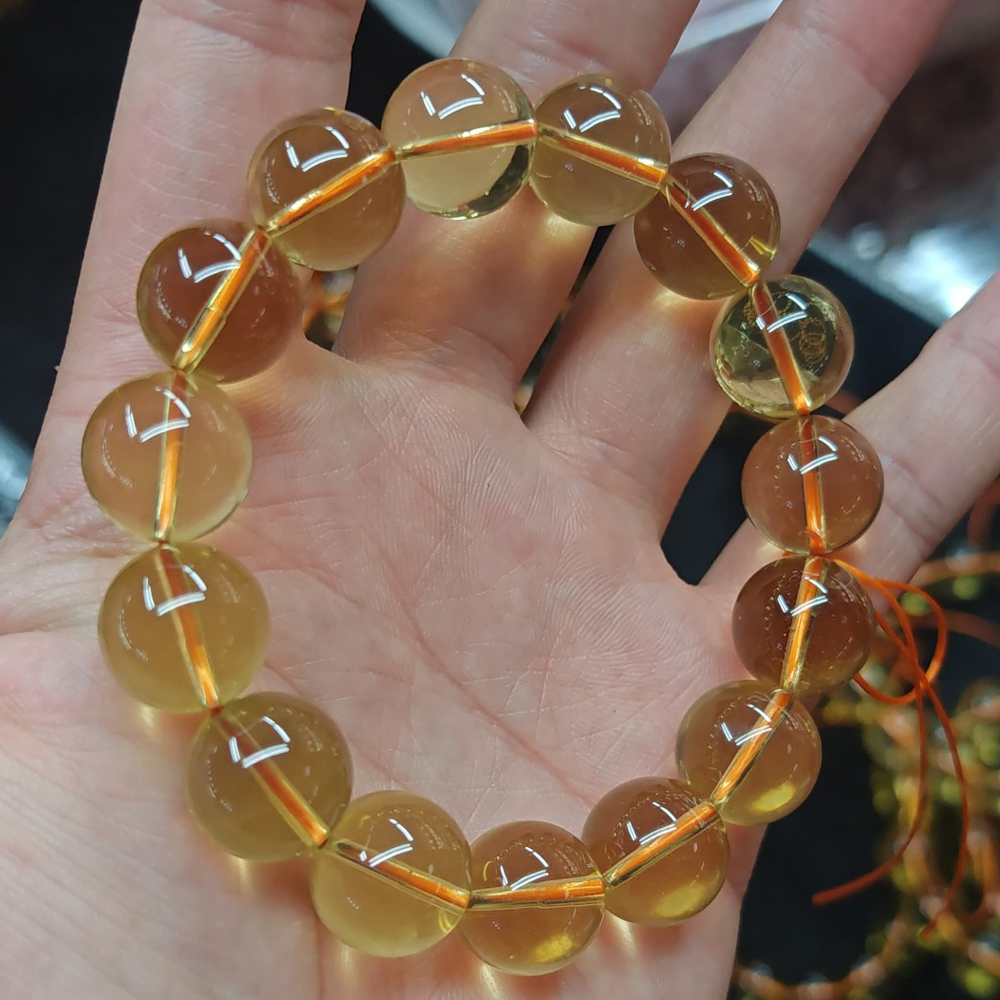 [High Grade] Clean-clarity citrine
