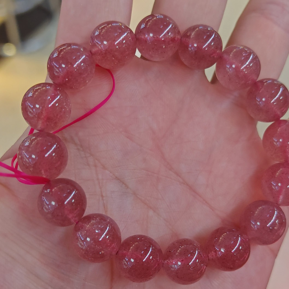 [Grade: Medium] Golden Sand Strawberry Quartz