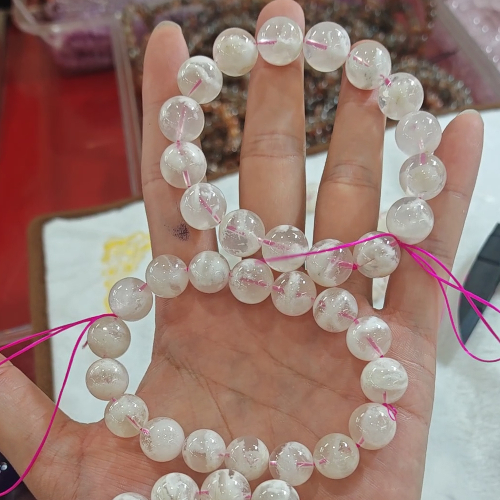 [Grade: Top] Snowflake Phantom Quartz