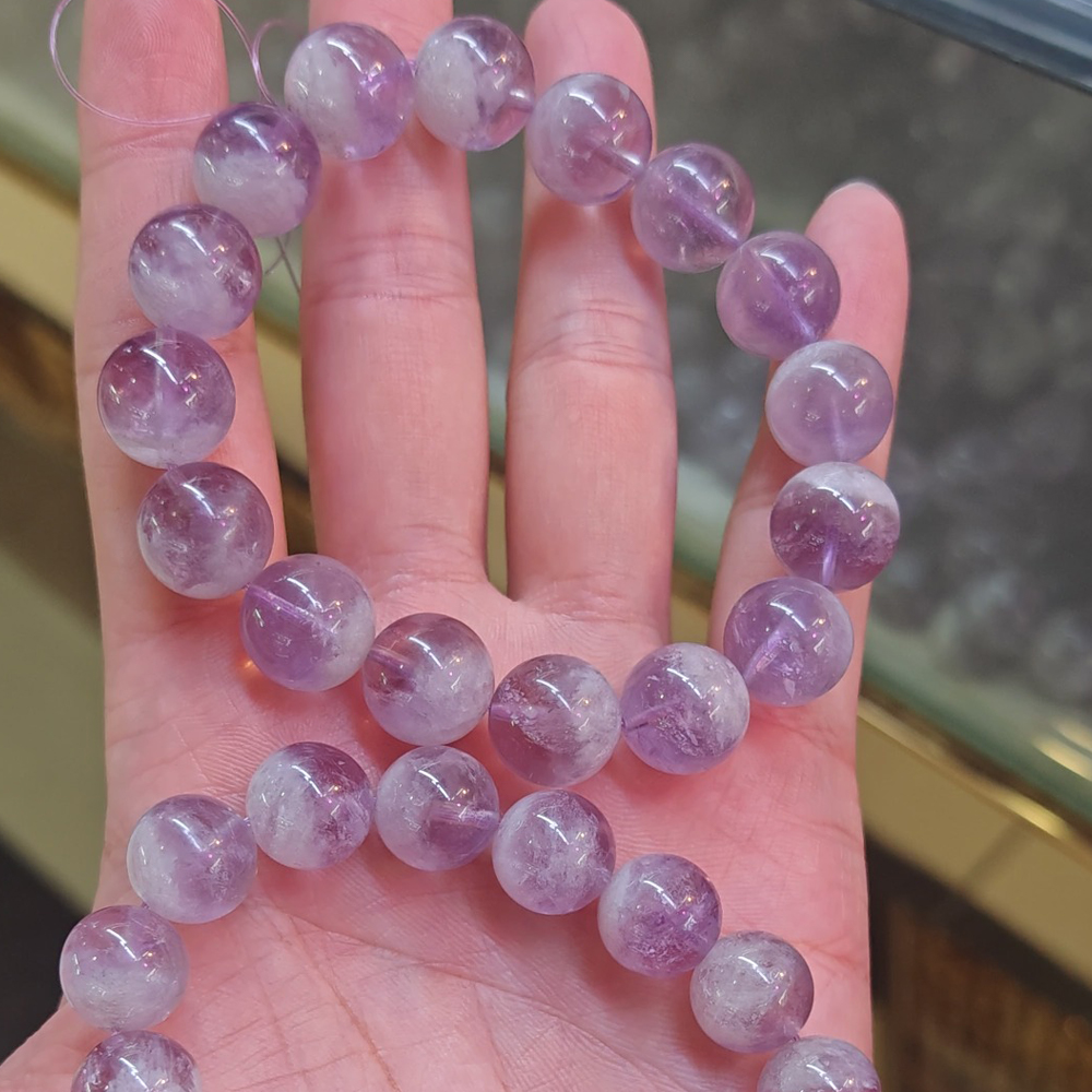 [Grade: High] Purple Feather (Amethyst Quartz)